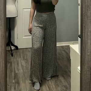 Rewash Bohemian Animal Print Wide Leg wide High Waisted Pants Size Medium